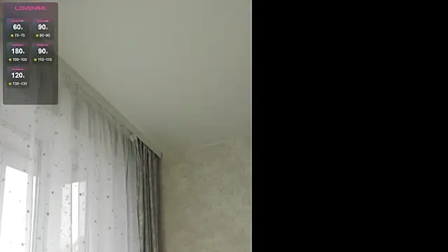 glasses cat online show from 11-22-25, 06:12