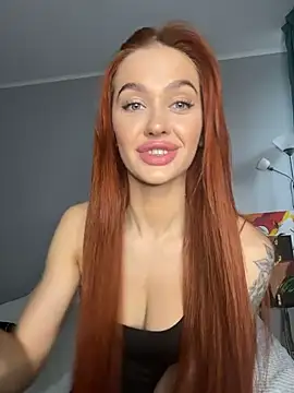 LittleFox    online show from 10-25-25, 06:34