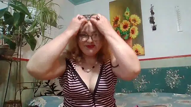 ZhannaLove480 online show from 06-14-26, 07:42