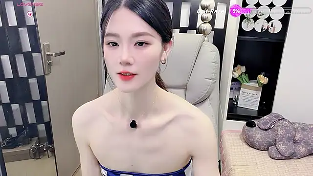 Yueyue-MM online show from 06-15-26, 02:56