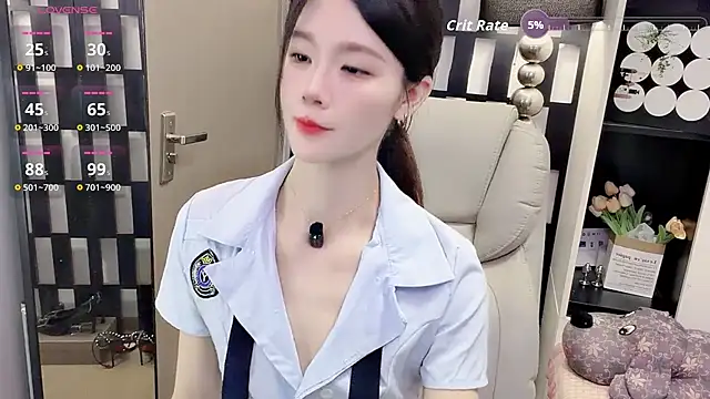 Yueyue-MM online show from 05-13-26, 01:01