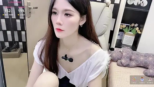 Yueyue-MM online show from 11-25-25, 01:33