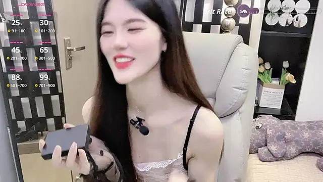 Yueyue-MM online show from 03-12-26, 02:50