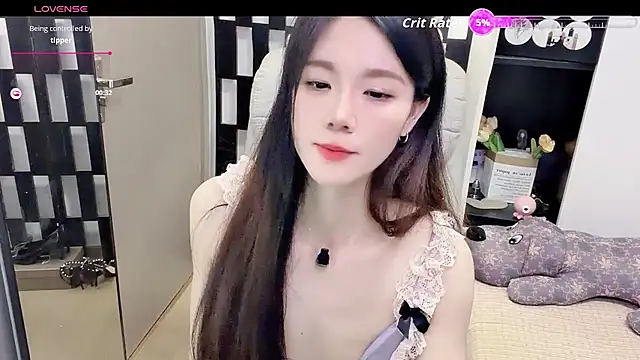 Yueyue-MM online show from 07-11-26, 01:00