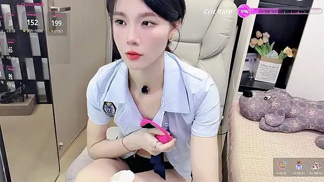 Yueyue-MM online show from 04-27-26, 02:04