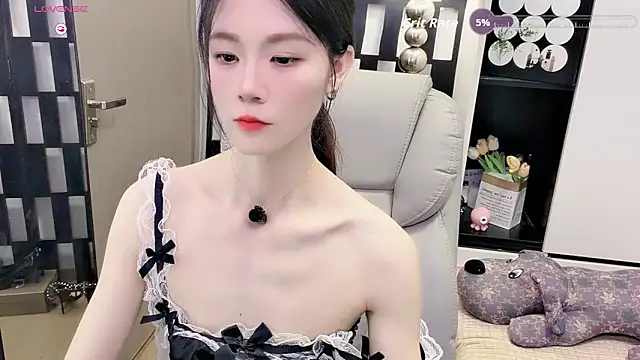 Yueyue-MM online show from 06-17-26, 03:17
