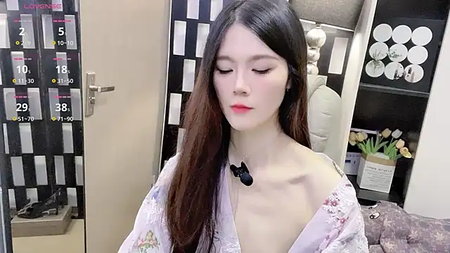 Yueyue-MM online show from 11-29-25, 02:12