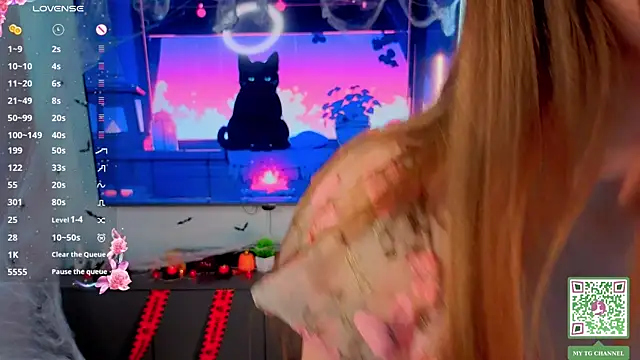 ElfredaTupy online show from 11-04-25, 06:06