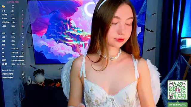 ElfredaTupy online show from 11-16-25, 07:07