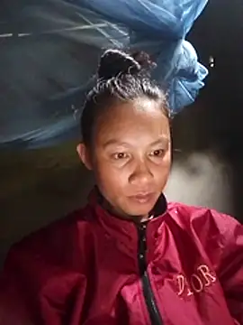 simi-lucy online show from 11-18-25, 05:00