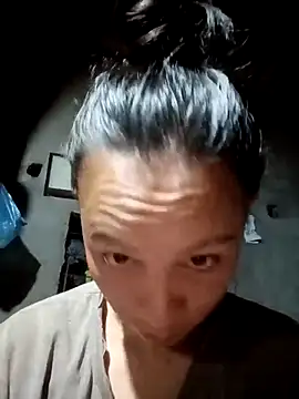 Snapshot of simi-lucy chatting on 10-27-25, 11:55 simi-lucy online show from 10-27-25, 11:55