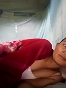 simi-lucy online show from 11-17-25, 06:39