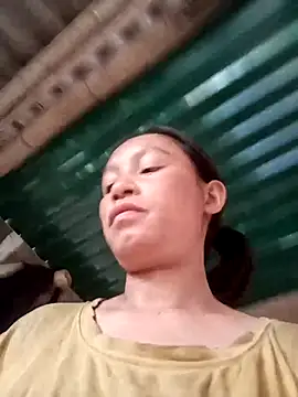 Snapshot of simi-lucy chatting on 09-27-25, 02:07 simi-lucy online show from 09-27-25, 02:07