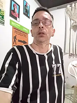 dinho carioca online show from 10-09-25, 02:39