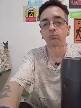 dinho carioca online show from 11-30-25, 03:24