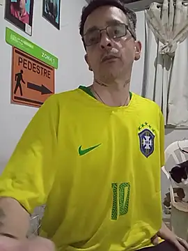 dinho carioca online show from 12-04-25, 04:33