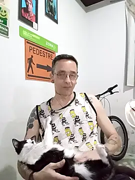 dinho carioca online show from 10-05-25, 04:53