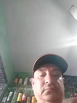 andrerj22 online show from 10-24-25, 06:18