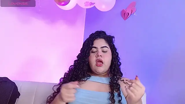 lourdes moon22 online show from 12-04-25, 12:26