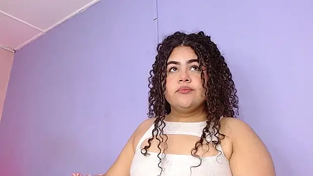 lourdes moon22 online show from 10-18-25, 01:35