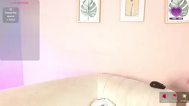 lourdes moon22 online show from 01-10-26, 12:44