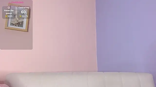 lourdes moon22 online show from 10-17-25, 01:13