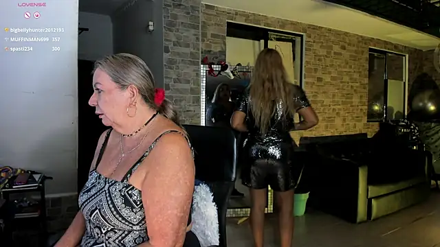  SARAI DUPONT online show from 06-07-26, 01:00