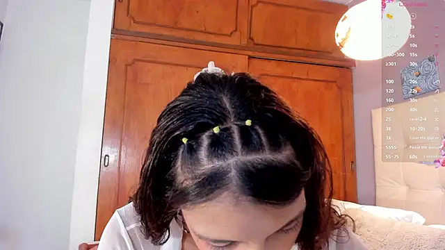 Snapshot of Grettel_w chatting on 05-16-26, 12:37 Grettel w online show from 05-16-26, 12:37