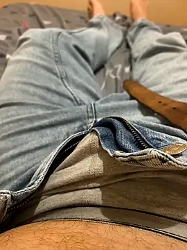 Normalludo0202 online show from 10-14-25, 03:56