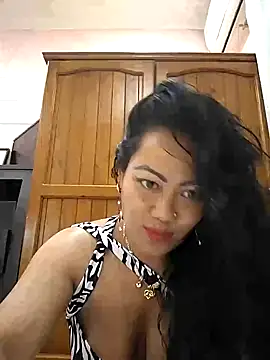 Lindarossyta online show from 06-13-26, 04:27