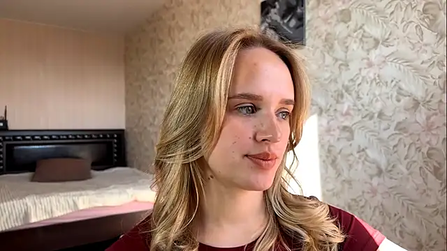 Snapshot of ElisabetLorney chatting on 09-30-25, 07:36 ElisabetLorney online show from 09-30-25, 07:36