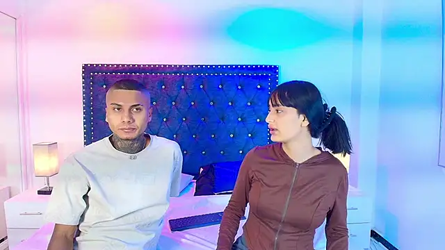 Damian and roxanne online show from 04-10-26, 12:34