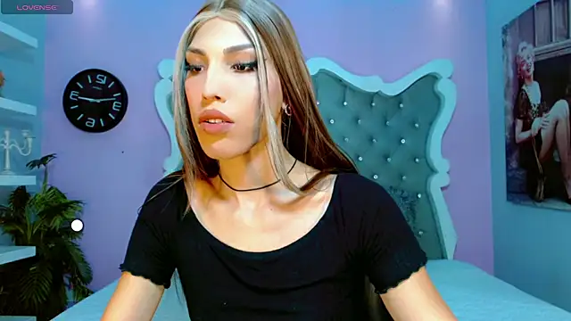 Honey Moontsts online show from 03-28-26, 11:44