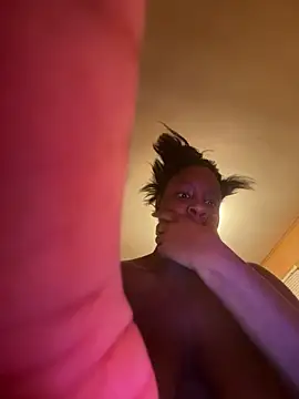 Snapshot of saltlightEmber chatting on 02-24-26, 06:47 saltlightEmber online show from 02-24-26, 06:47