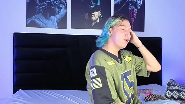 AngelFlexxx online show from 04-15-26, 08:20