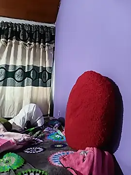 Snapshot of Zulema_R1 chatting on 07-09-26, 10:31 Zulema R1 online show from 07-09-26, 10:31