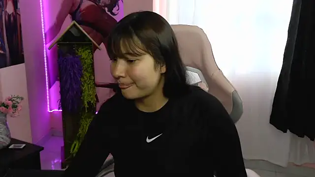 Zulema R1 online show from 04-29-26, 09:32