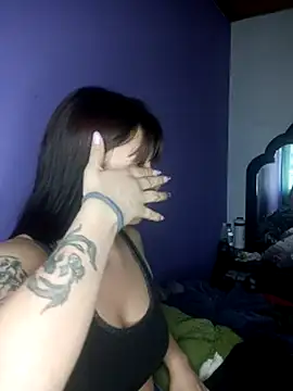 Snapshot of Zulema_R1 chatting on 07-01-26, 10:10 Zulema R1 online show from 07-01-26, 10:10