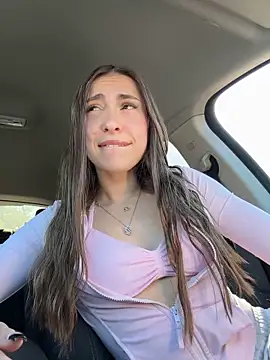 alicewonder 8 online show from 04-04-26, 09:16