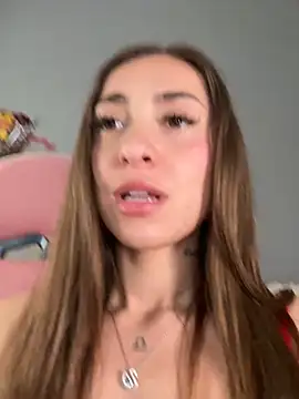 alicewonder 8 online show from 04-01-26, 08:48