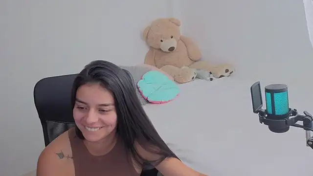 valerihouse online show from 03-29-26, 02:02