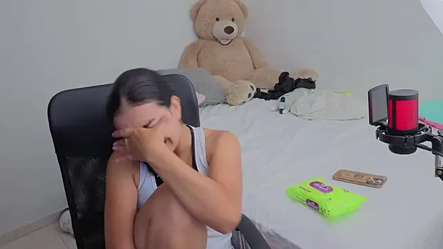 valerihouse online show from 02-26-26, 01:38