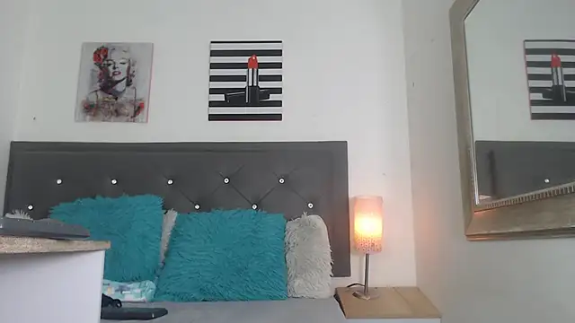 madison  love  online show from 03-26-26, 07:01