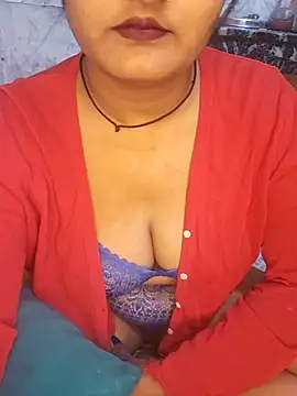 Minu love online show from 03-23-26, 07:14