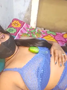 Minu love online show from 02-21-26, 05:59