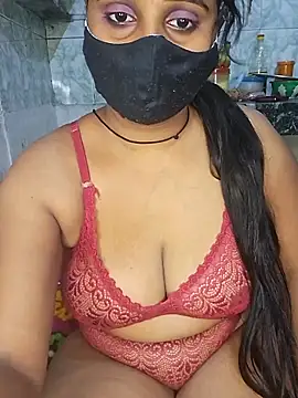 Minu love online show from 02-20-26, 06:21