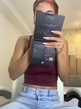 Scarlett 12 online show from 04-08-26, 09:11