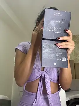 Scarlett 12 online show from 03-15-26, 09:16