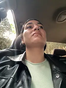 Snapshot of Scarlett_12 chatting on 10-18-25, 11:56 Scarlett 12 online show from 10-18-25, 11:56