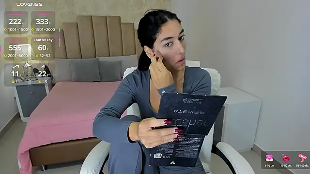 Scarlett 12 online show from 03-03-26, 10:55